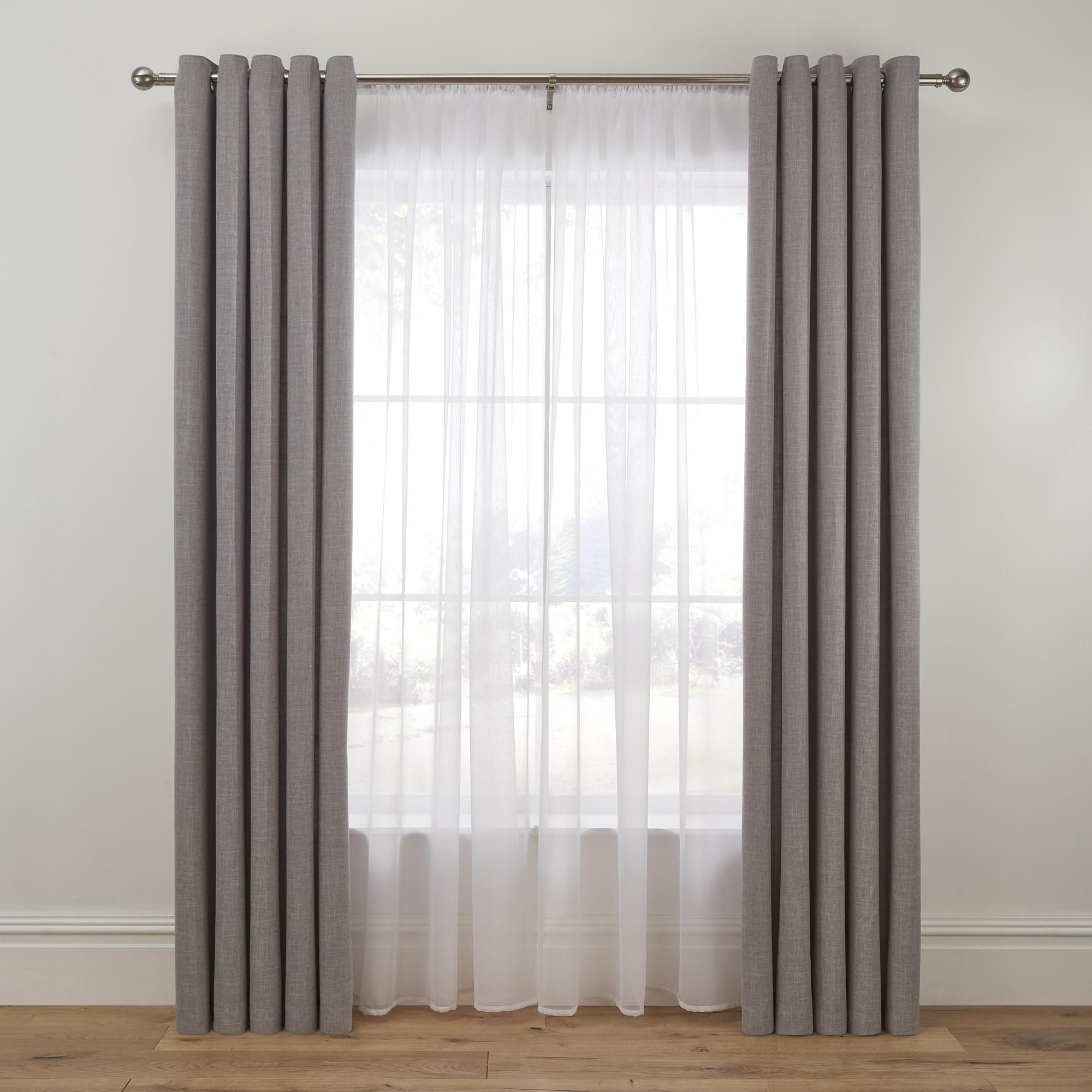Buy curtains at the lowest prices in kampala